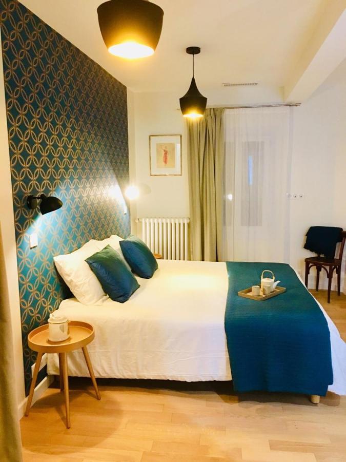 Bed and Breakfast Les Terres Rouges 06 Гийом Экстерьер фото