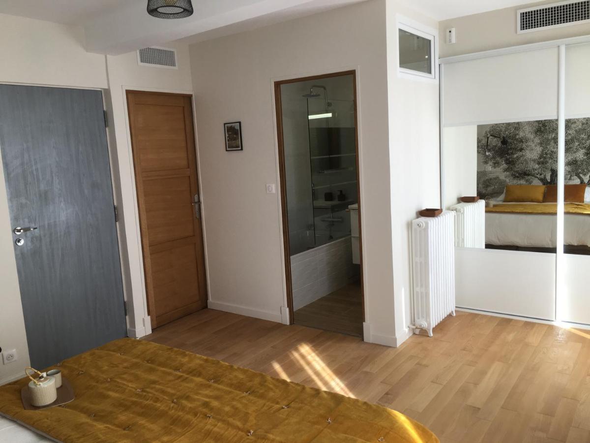 Bed and Breakfast Les Terres Rouges 06 Гийом Экстерьер фото