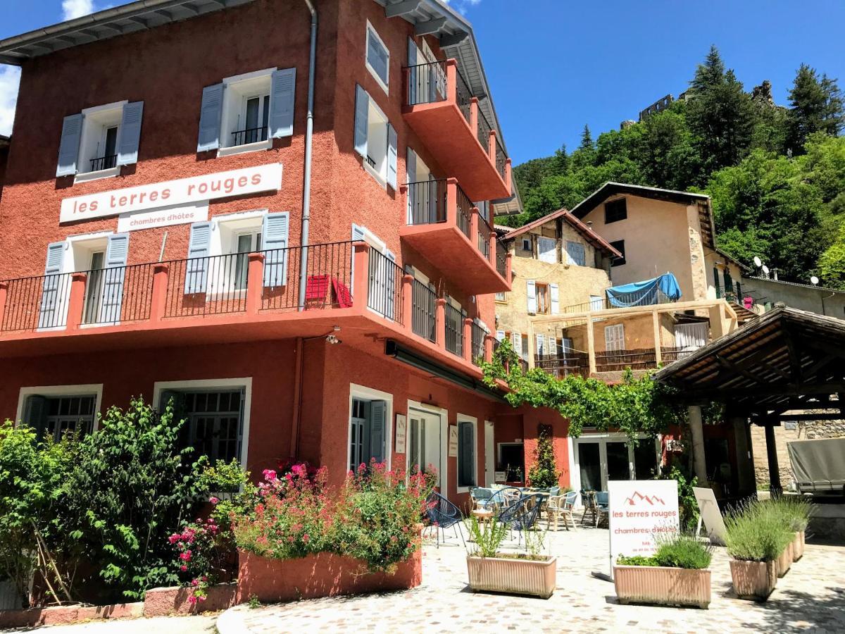 Bed and Breakfast Les Terres Rouges 06 Гийом Экстерьер фото