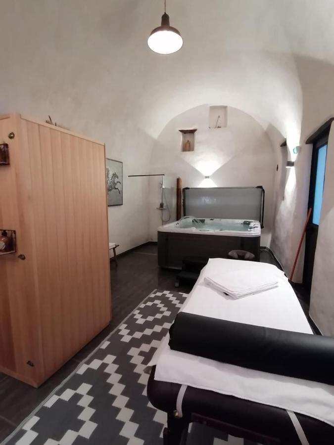 Bed and Breakfast Les Terres Rouges 06 Гийом Экстерьер фото